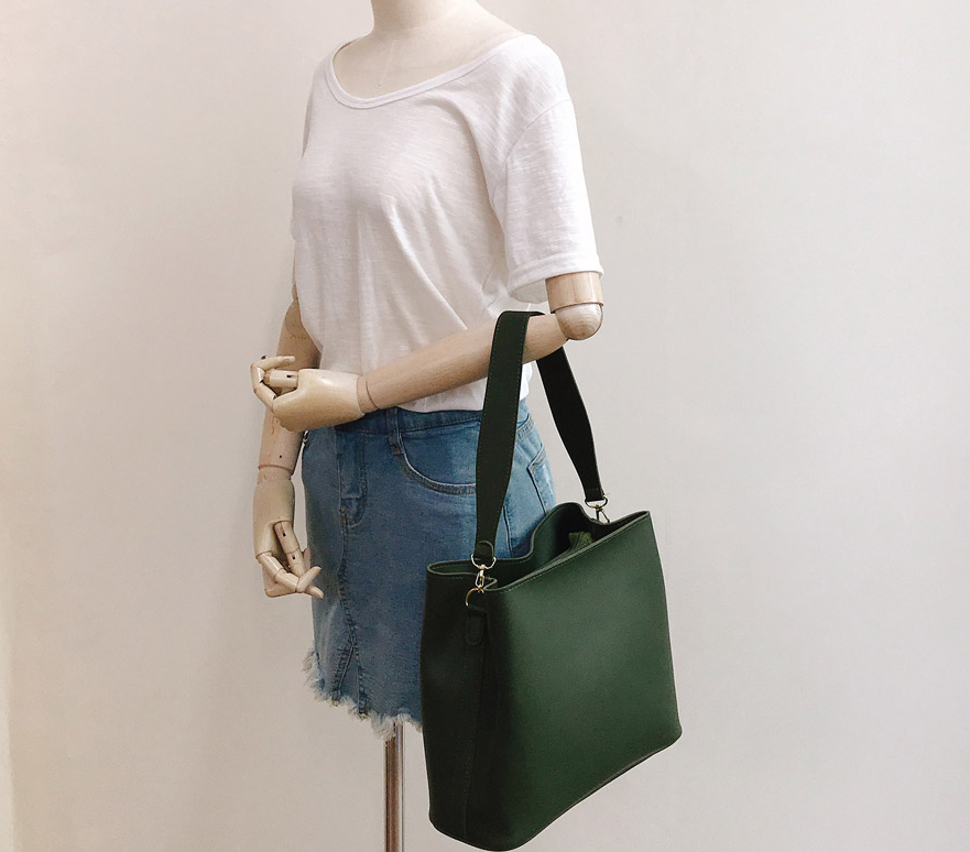 Soft Leather Two way tote/shoulder Bag