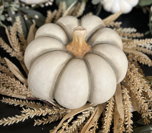 Flat Beige Resin Pumpkin 5in