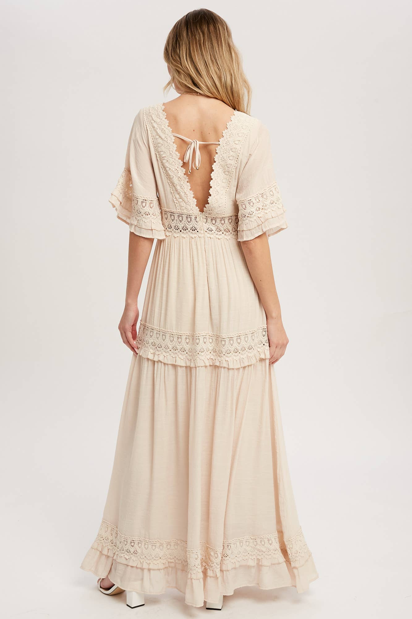 V-NECK LACE TRIM MAXI DRESS